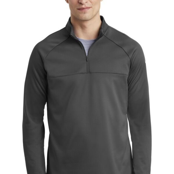 Therma FIT 1/2 Zip Fleece Thumbnail